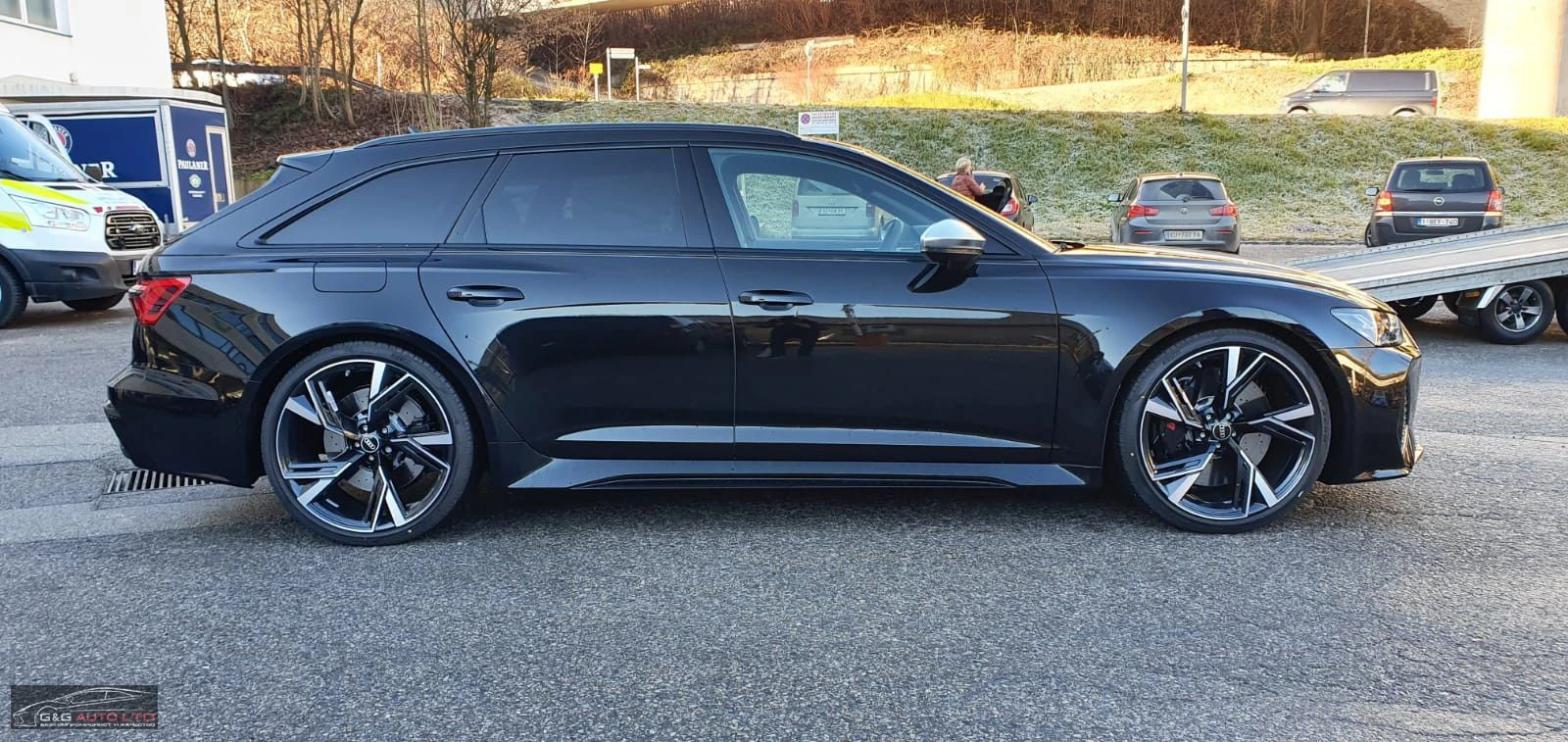 Audi Rs6 НОВ!600HP/PANO/DYNAMIC/B&O/MATRIX/KLESS/689v - изображение 6
