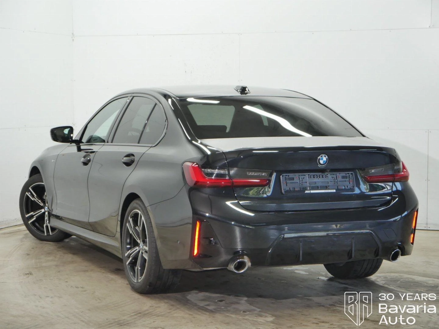 BMW 318 i M Sport Paket - изображение 2