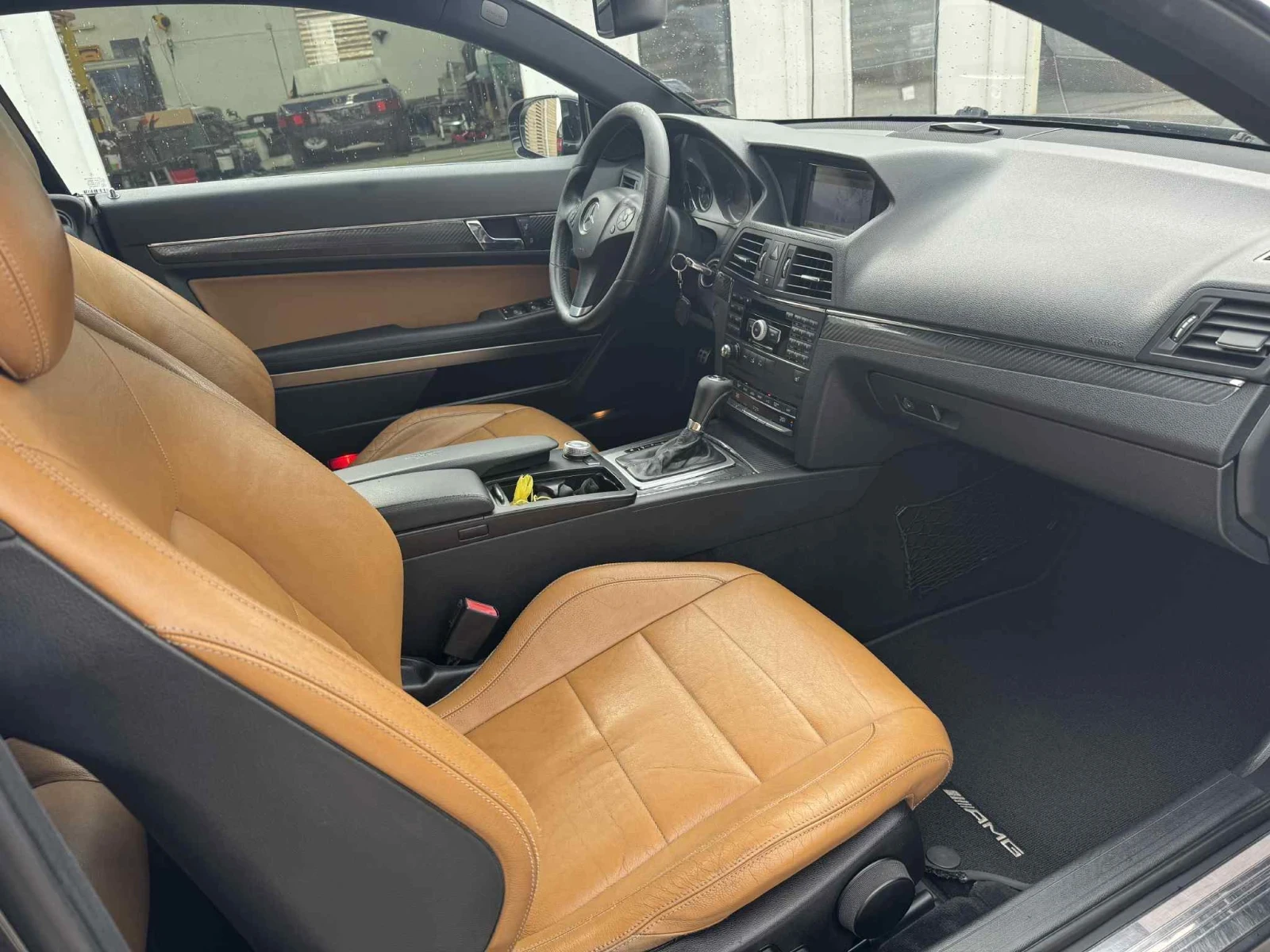 Mercedes-Benz E 350 AMG PAKET - изображение 3