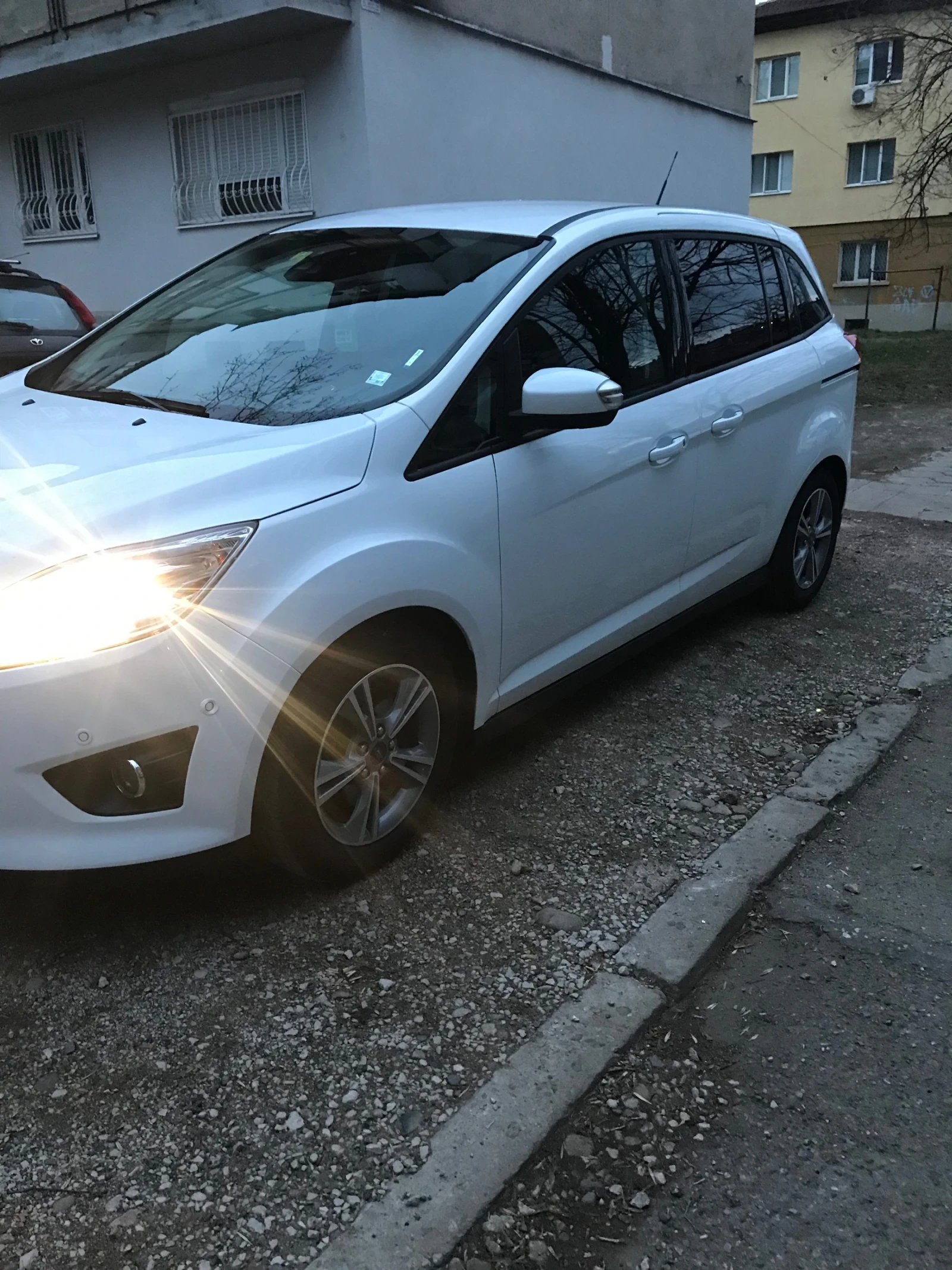 Ford C-max | Mobile.bg — изображение 2