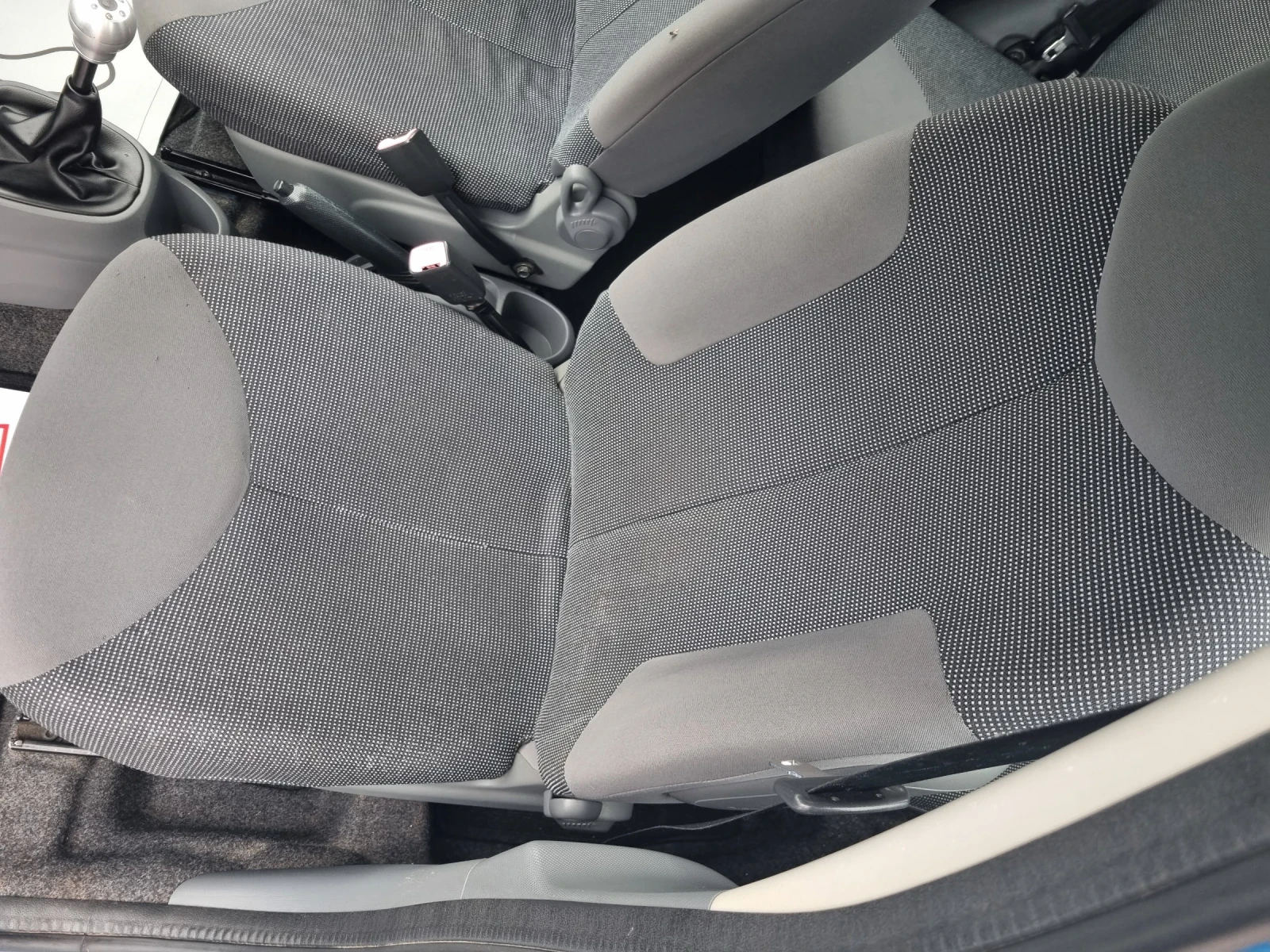 Peugeot 107 1.0 i  Климатик! | Mobile.bg — изображение 10