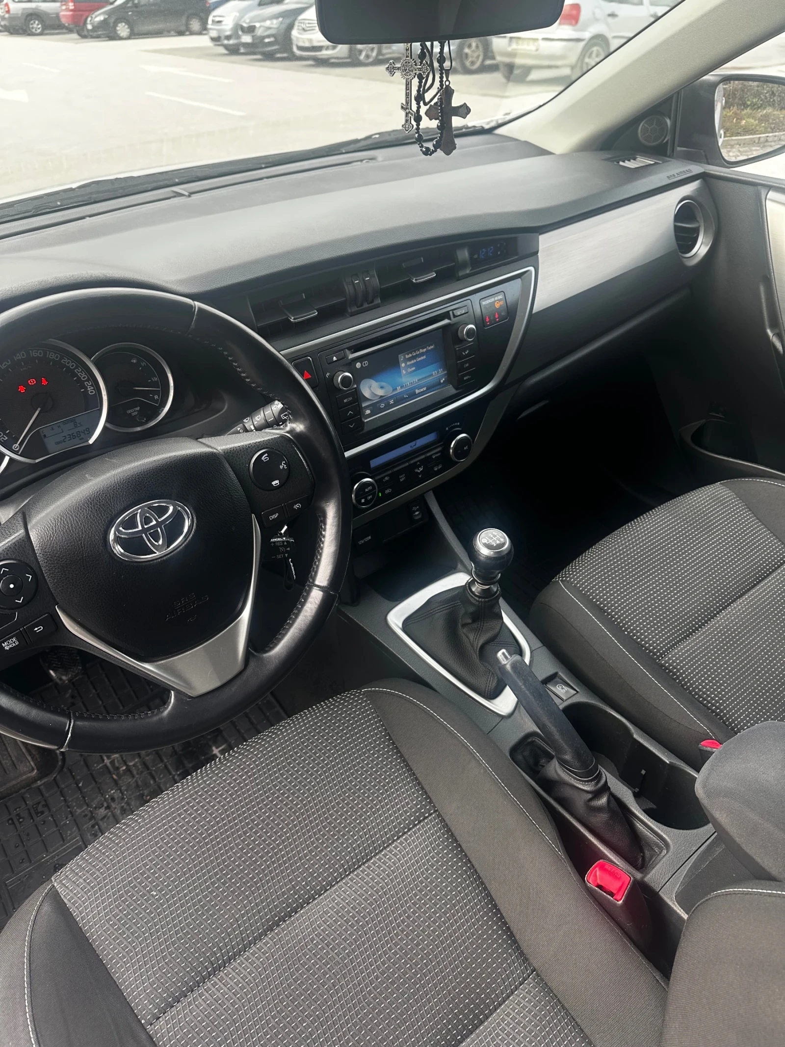 Toyota Auris | Mobile.bg � ����������� 13