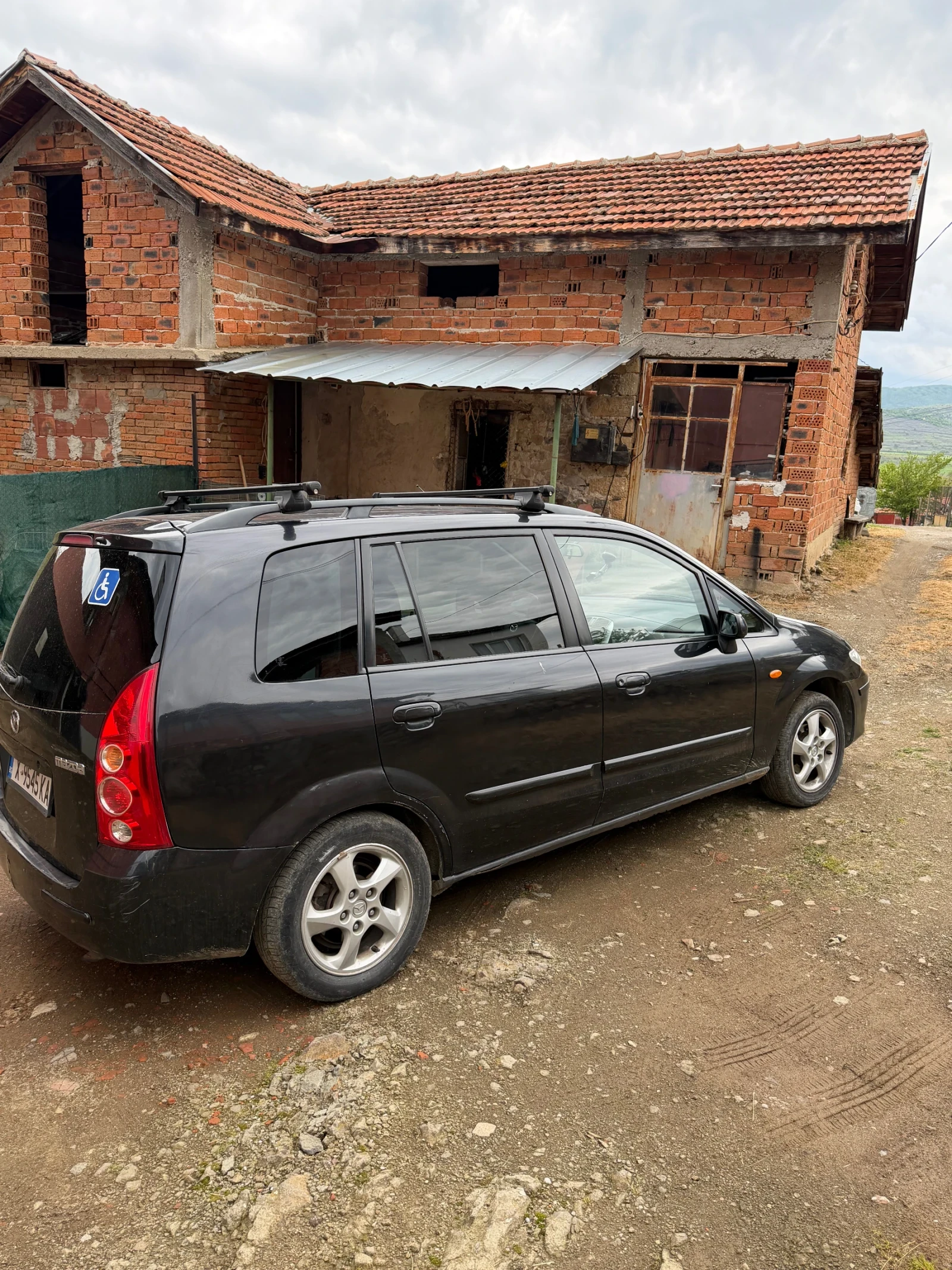 Mazda Premacy GAS 1.8, снимка 4 - Автомобили и джипове - 54379283