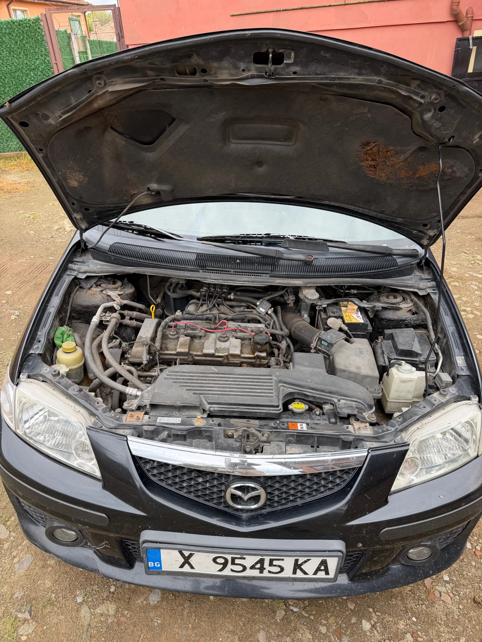 Mazda Premacy GAS 1.8, снимка 9 - Автомобили и джипове - 54379283
