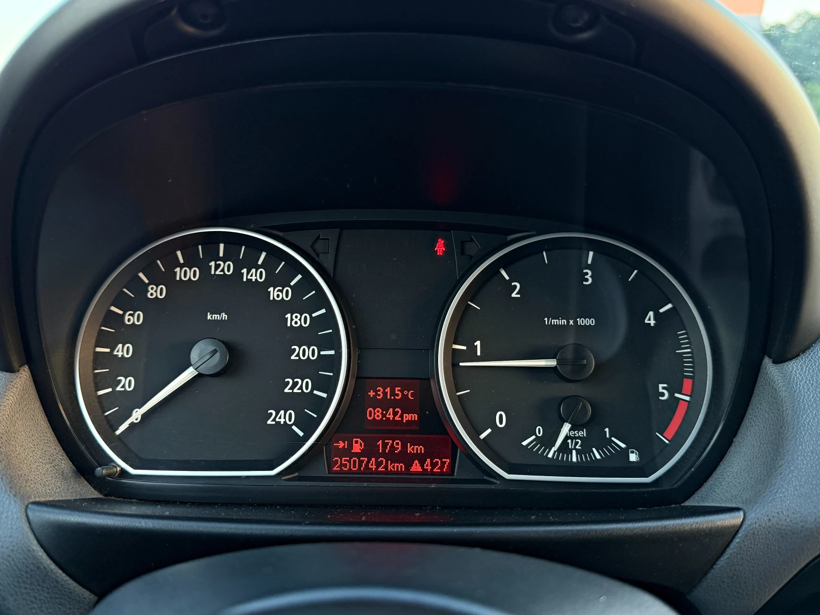 BMW 120 163кс 6 скорости ПОДГРЕВ NAVI, снимка 11 - Автомобили и джипове - 55108305