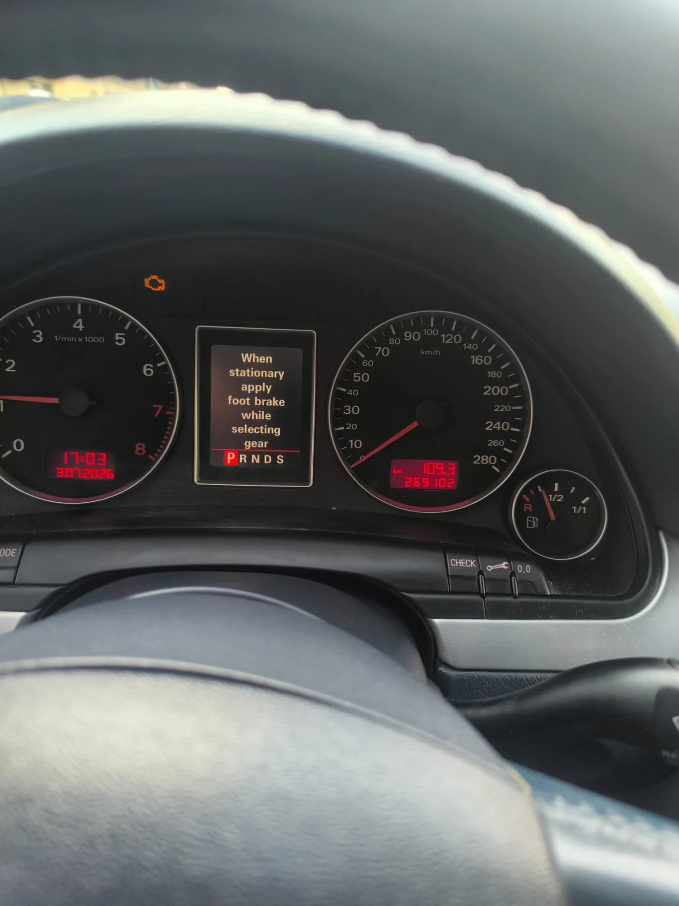 Audi A4, снимка 7 - Автомобили и джипове - 55512702