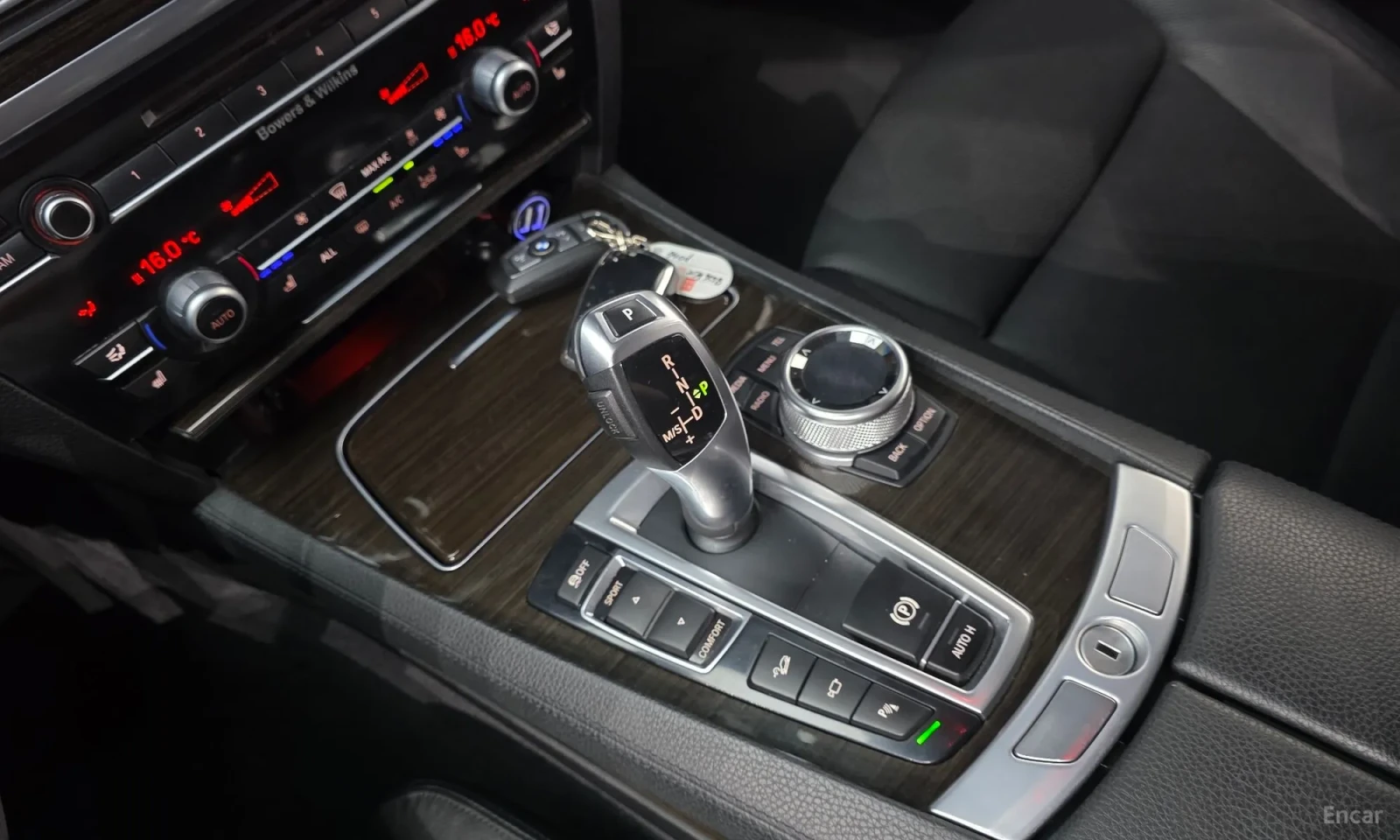 BMW 740 Реални километри\ Head up, снимка 9 - Автомобили и джипове - 55571630