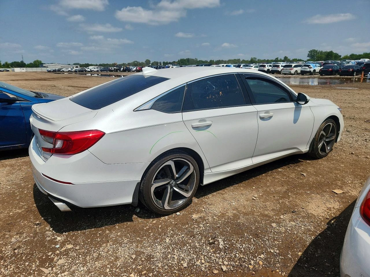 Honda Accord 1.5l Sport, снимка 3 - Автомобили и джипове - 56025731