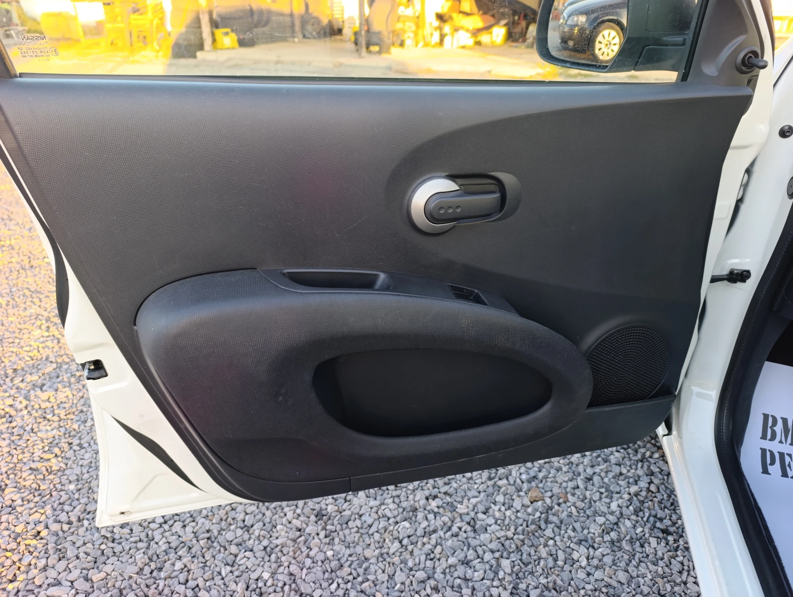 Nissan Micra 1.2i-65кс.БЕНЗИН, снимка 8 - Автомобили и джипове - 56316606