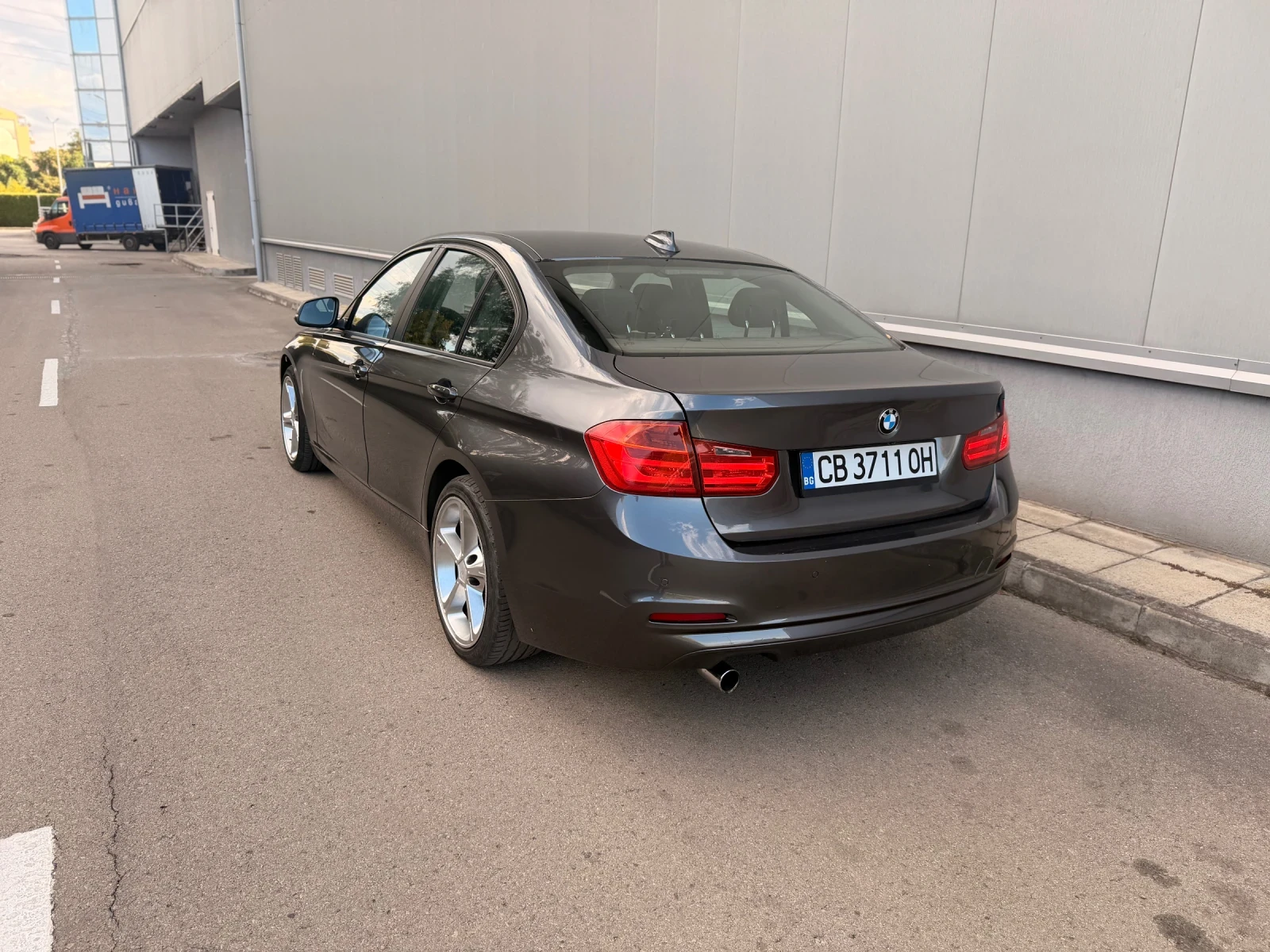 BMW 316 2.0, снимка 3 - Автомобили и джипове - 56450301