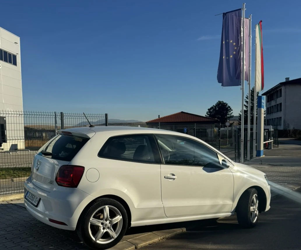 VW Polo 1.4 TDI BlueMotion, снимка 4 - Автомобили и джипове - 56705223