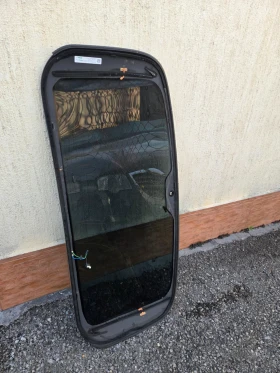 Porsche Macan задно стъкло, снимка 2