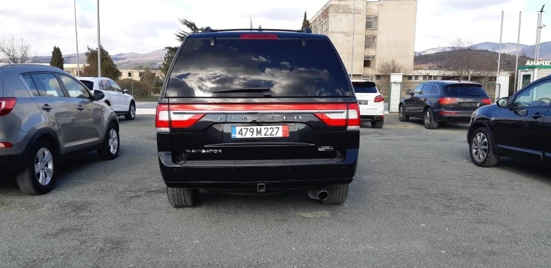 Lincoln Navigator 3.5 автомат, снимка 2 - Автомобили и джипове - 47054301