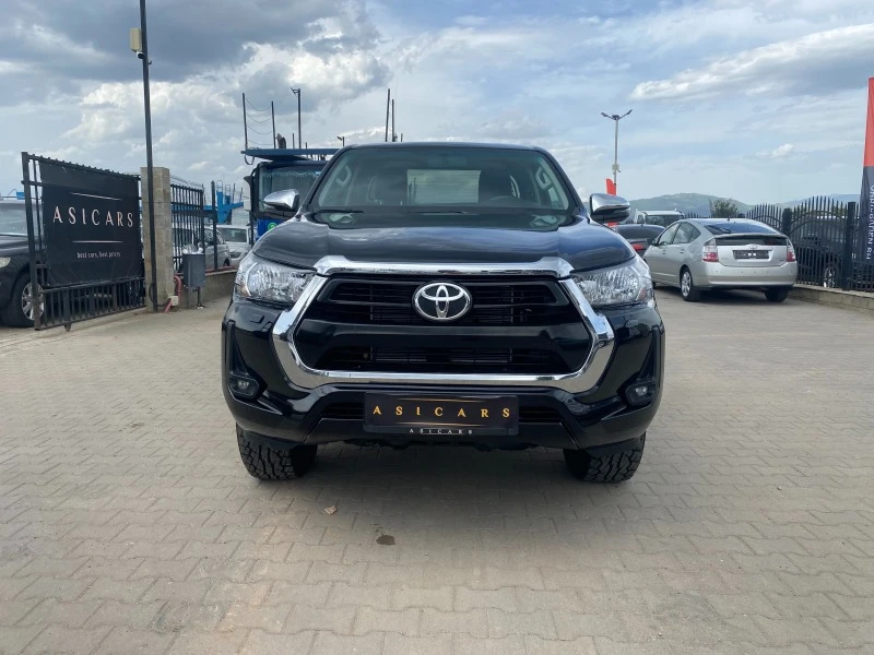 Toyota Hilux 2.8D 4X4 150kW EURO 6, снимка 8 - Автомобили и джипове - 46481899