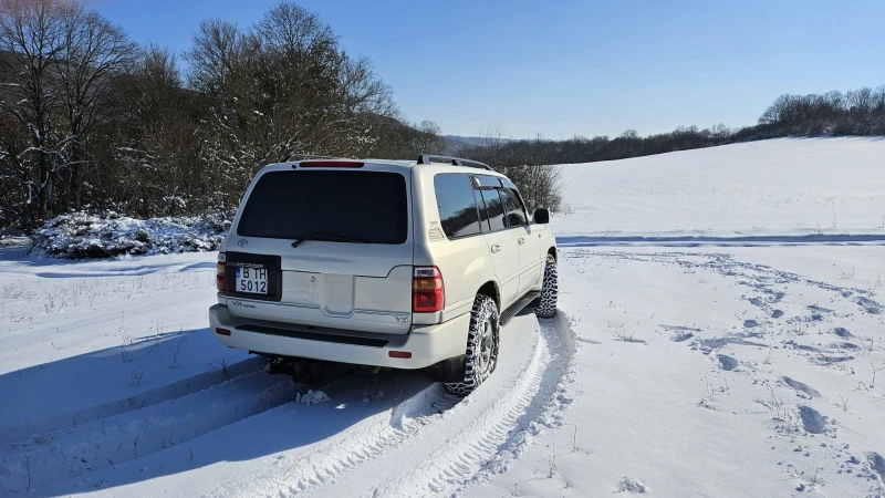 Toyota Land cruiser 4.7 бензин j100, снимка 4 - Автомобили и джипове - 49227109