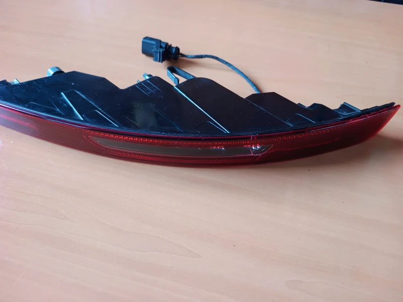 Porsche Macan задно стъкло, други, снимка 2 - Автомобили и джипове - 49642388