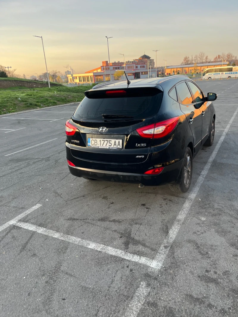 Hyundai IX35, снимка 5 - Автомобили и джипове - 52621394