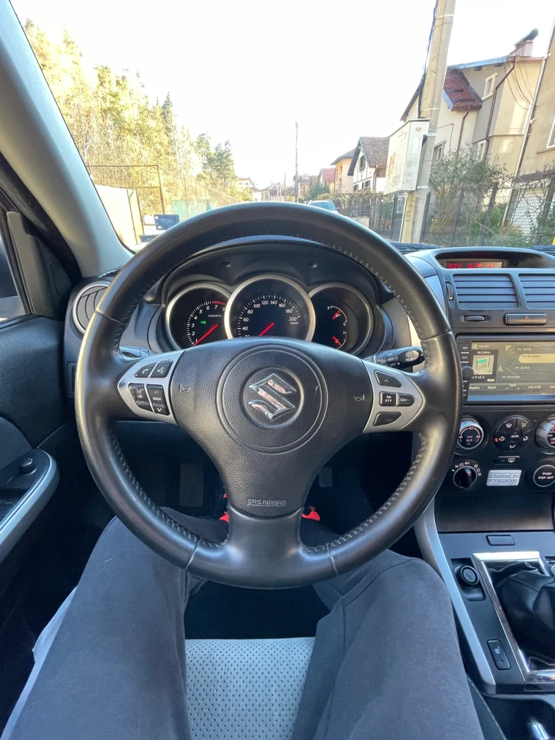 Suzuki Grand vitara, снимка 8 - Автомобили и джипове - 52656515