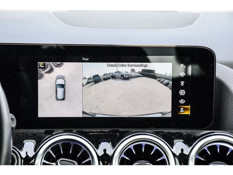 Mercedes-Benz GLA * CARFAX * ЦЕНА ДО БЪЛГАРИЯ, снимка 15 - Автомобили и джипове - 52878143