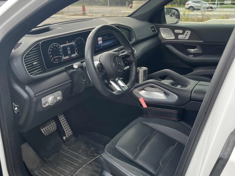 Mercedes-Benz GLE 63 S AMG CARFAX* АВТОФИНАНСИРАНЕ* БЕЗ ПЪРВОНАЧАЛНА ВНОСКА* , снимка 5 - Автомобили и джипове - 53028282