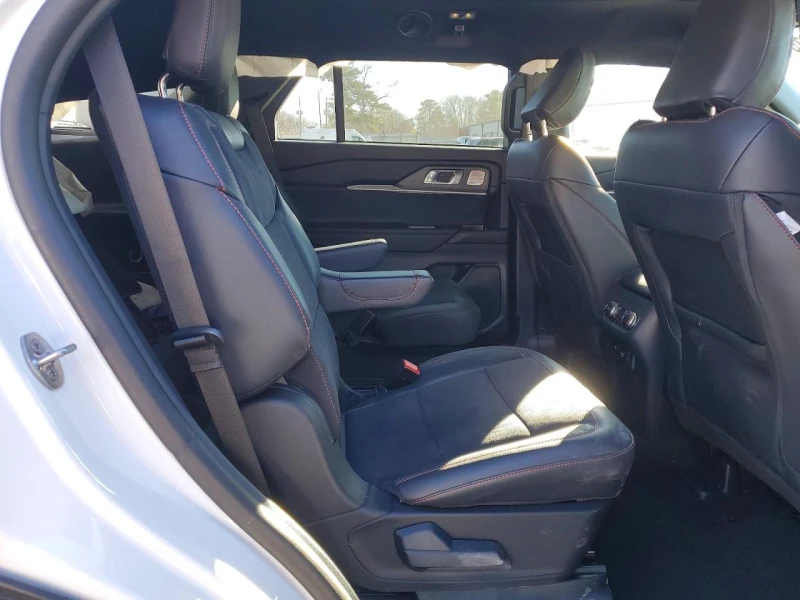 Ford Explorer 3l St, снимка 11 - Автомобили и джипове - 53577100