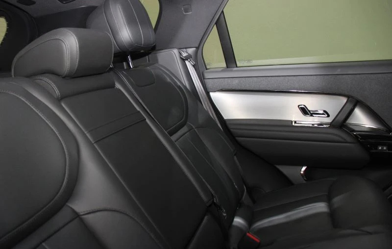 Land Rover Range Rover Sport D300 Dynamic SE AHK - изображение 6