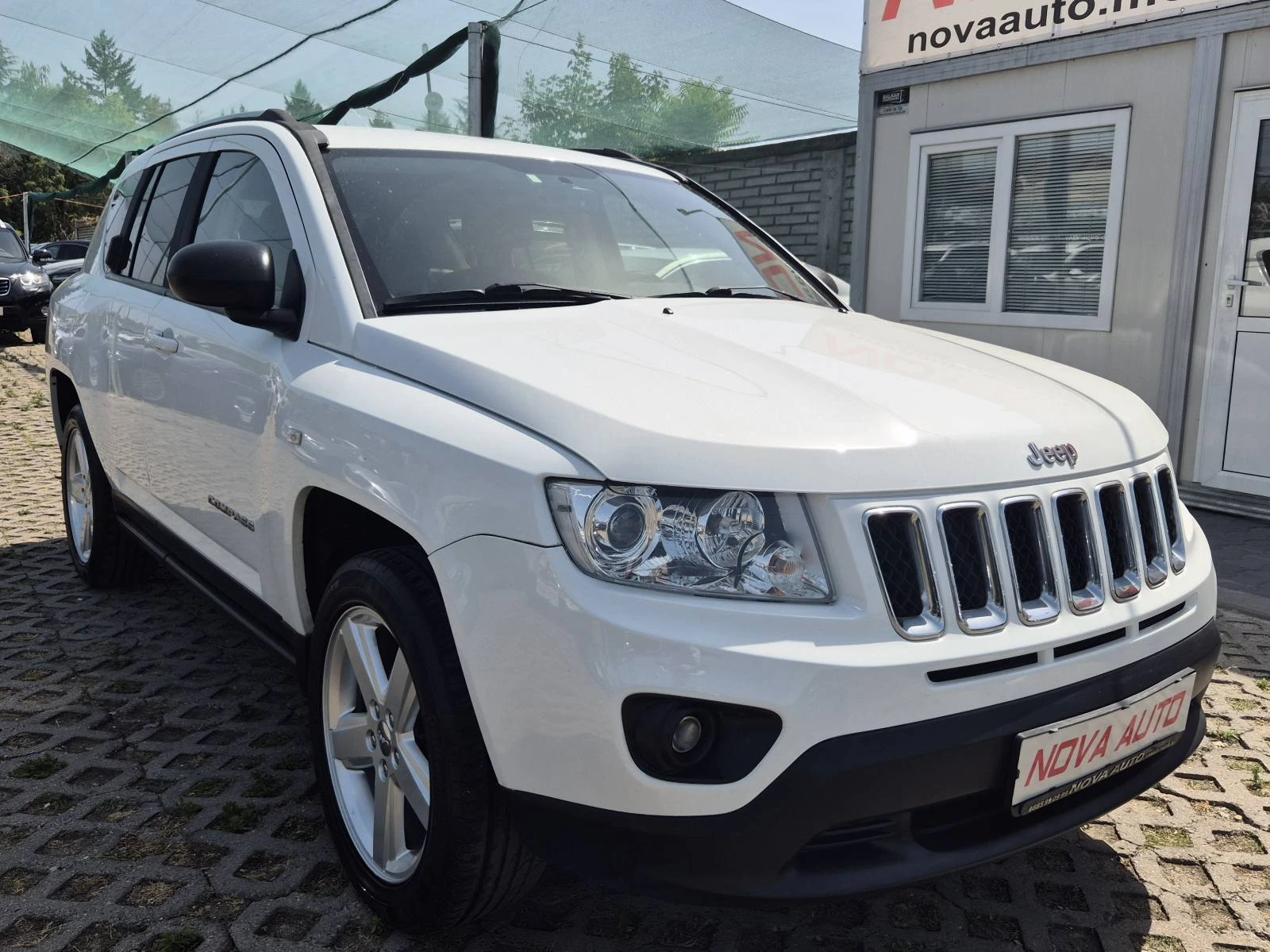 Jeep Compass 2.2D-LIMITED-154.000км - изображение 5