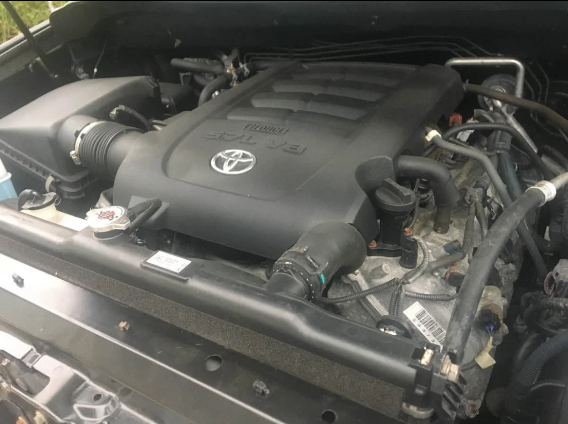 Toyota Sequoia LIMITED * * BLACK EDITION * * CARFAX * * КРЕДИТ *  - изображение 10