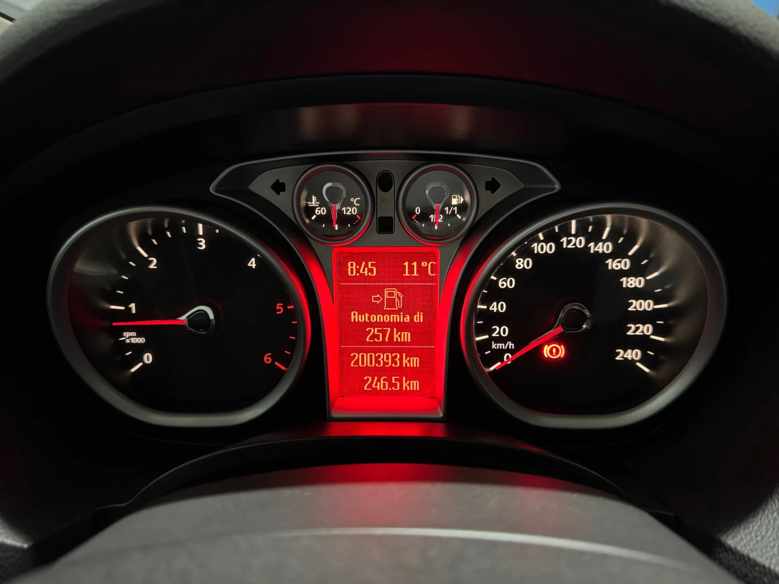 Ford Kuga 2.0 TDCI 4WD  TITANIUM - PANORAMA/ KEYLESS/ HEAT | Mobile.bg � ����������� 11