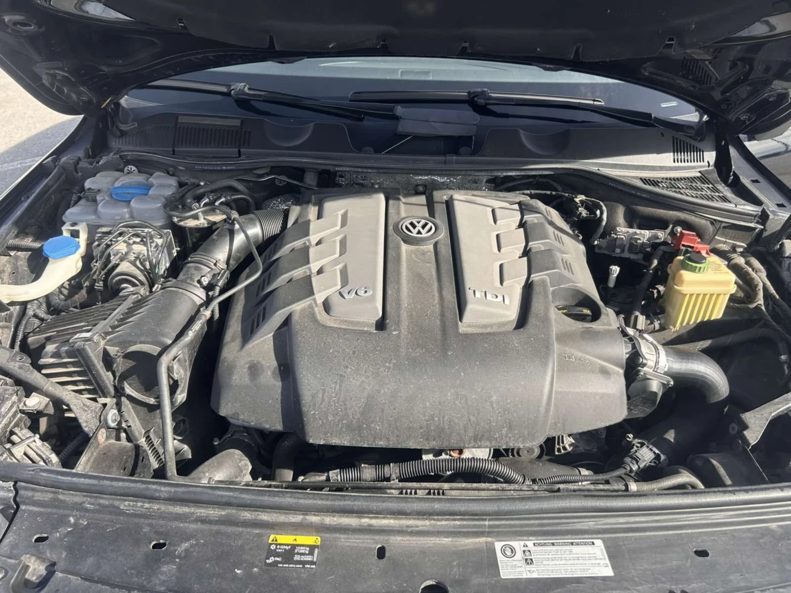 VW Touareg 3.0TDi V6 N1 FACELIFT, снимка 16 - Автомобили и джипове - 54235085