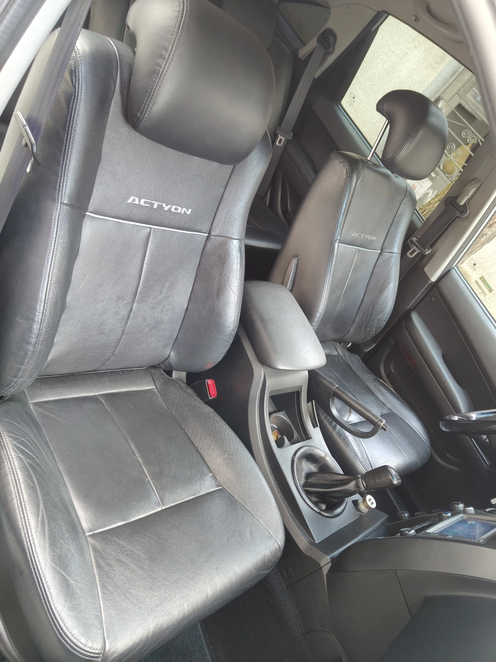 SsangYong Actyon, снимка 5 - Автомобили и джипове - 54336301