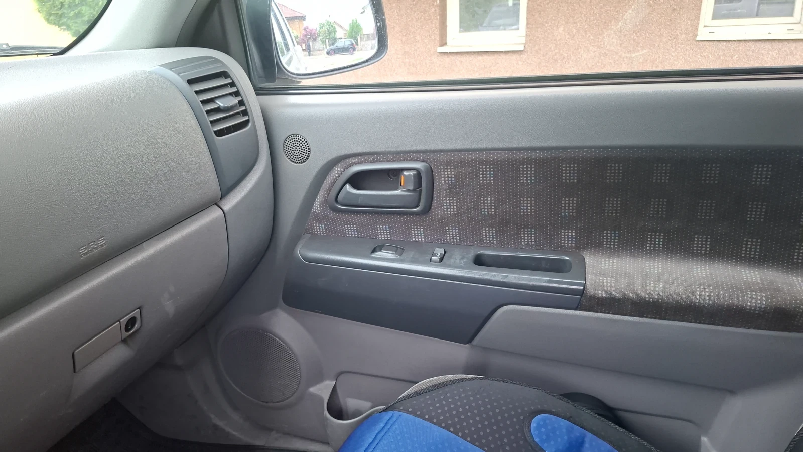 Isuzu D-max 3000TDI, снимка 8 - Автомобили и джипове - 54632897