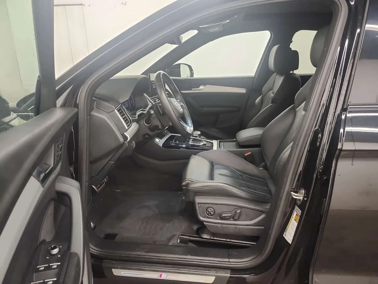 Audi Q5  S LINE PRESTIGE SPORTBACK | DIS | 360 | , снимка 9 - Автомобили и джипове - 54678742