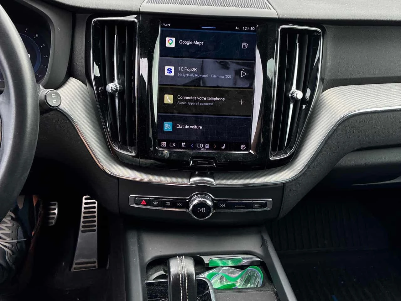 Volvo XC60 * R Design * CARFAX * ЦЕНА ДО БГ, снимка 9 - Автомобили и джипове - 54903043