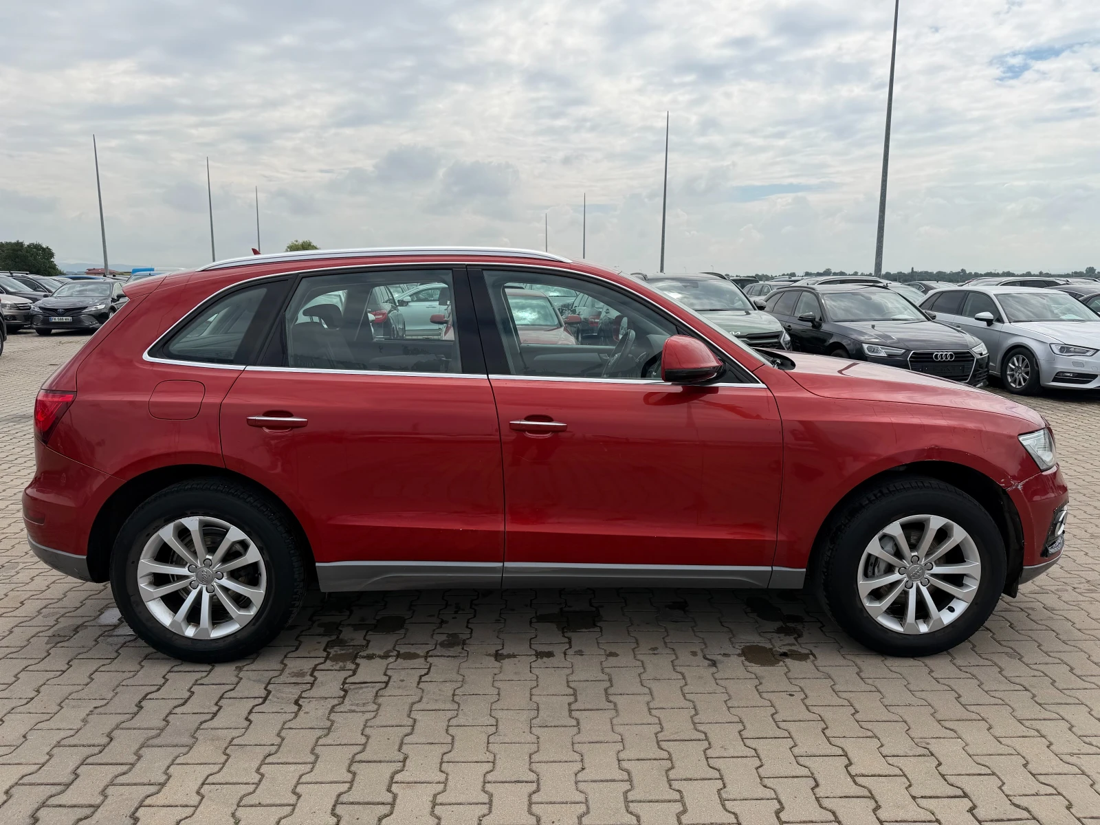 Audi Q5 2.0TDI QUATTRO AVTOMAT/NAVI EURO 6, снимка 5 - Автомобили и джипове - 55030644