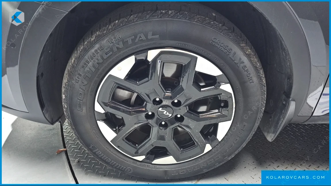 Kia Sorento DIESEL 2.2 4WD, снимка 5 - Автомобили и джипове - 55427323