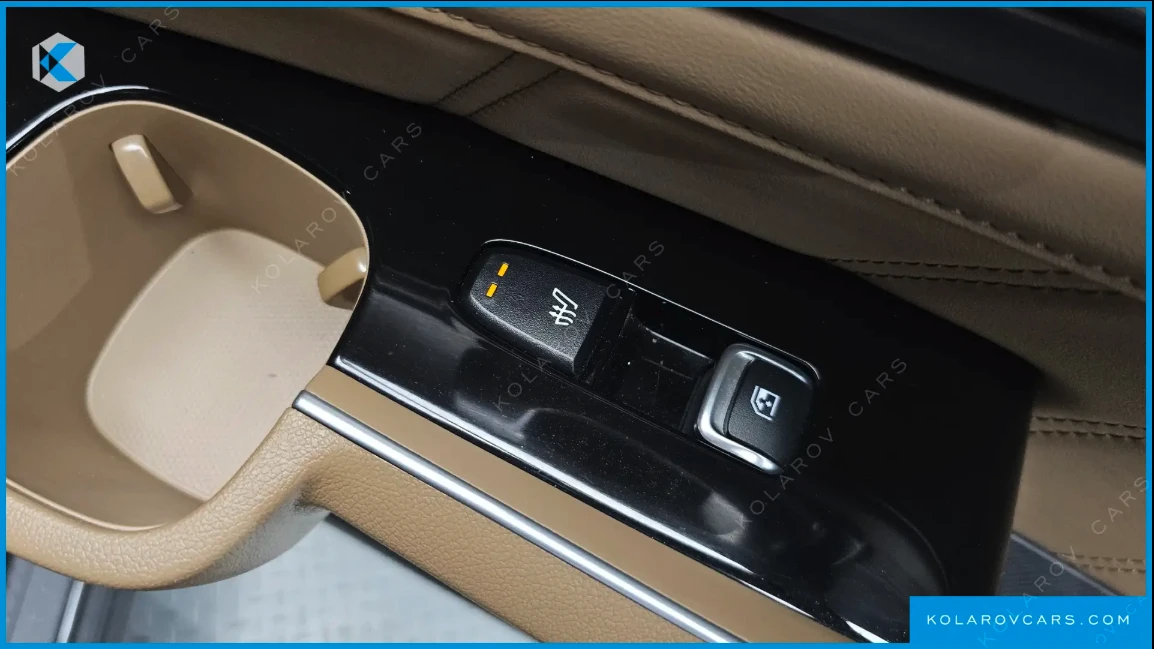 Kia Sorento DIESEL 2.2 4WD, снимка 16 - Автомобили и джипове - 55427323