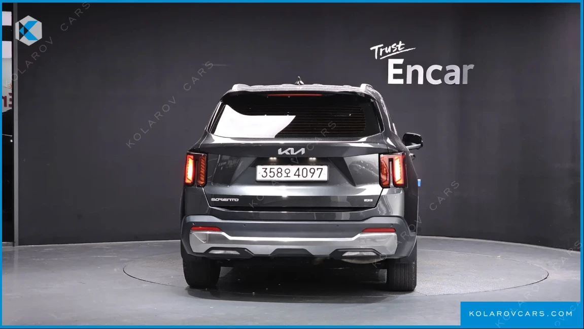 Kia Sorento DIESEL 2.2 4WD, снимка 4 - Автомобили и джипове - 55427323