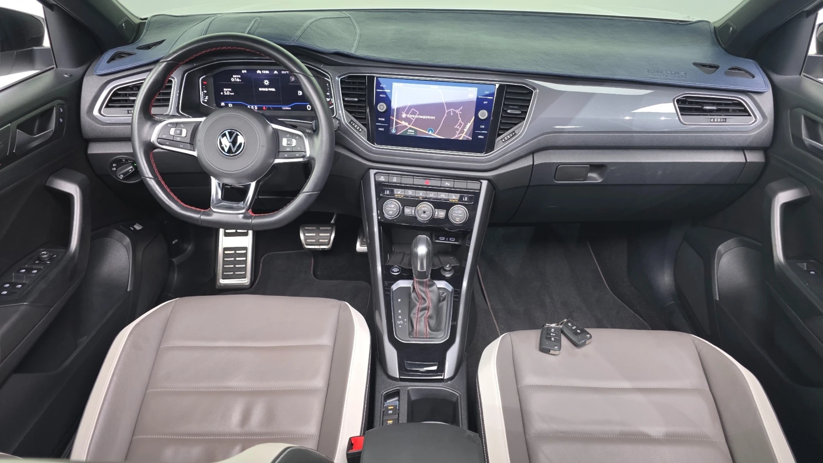VW T-Roc Prestige | Keyless | LED, снимка 5 - Автомобили и джипове - 55492203
