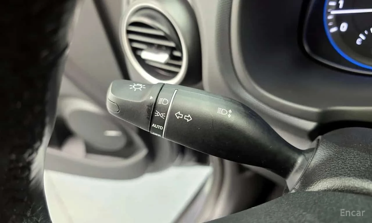 Hyundai Kona * 1.6 Turbo 2WD * ОПЦИЯ ЗА ФИНАНСИРАНЕ, снимка 16 - Автомобили и джипове - 55563940