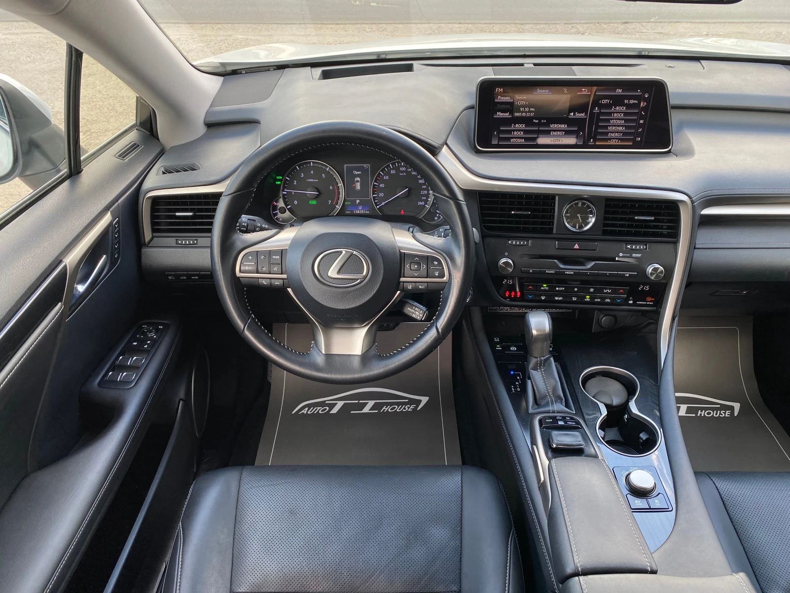 Lexus RX 450h Executive* Гаранция* Pano* Key GO* MAX Full* , снимка 11 - Автомобили и джипове - 55942362