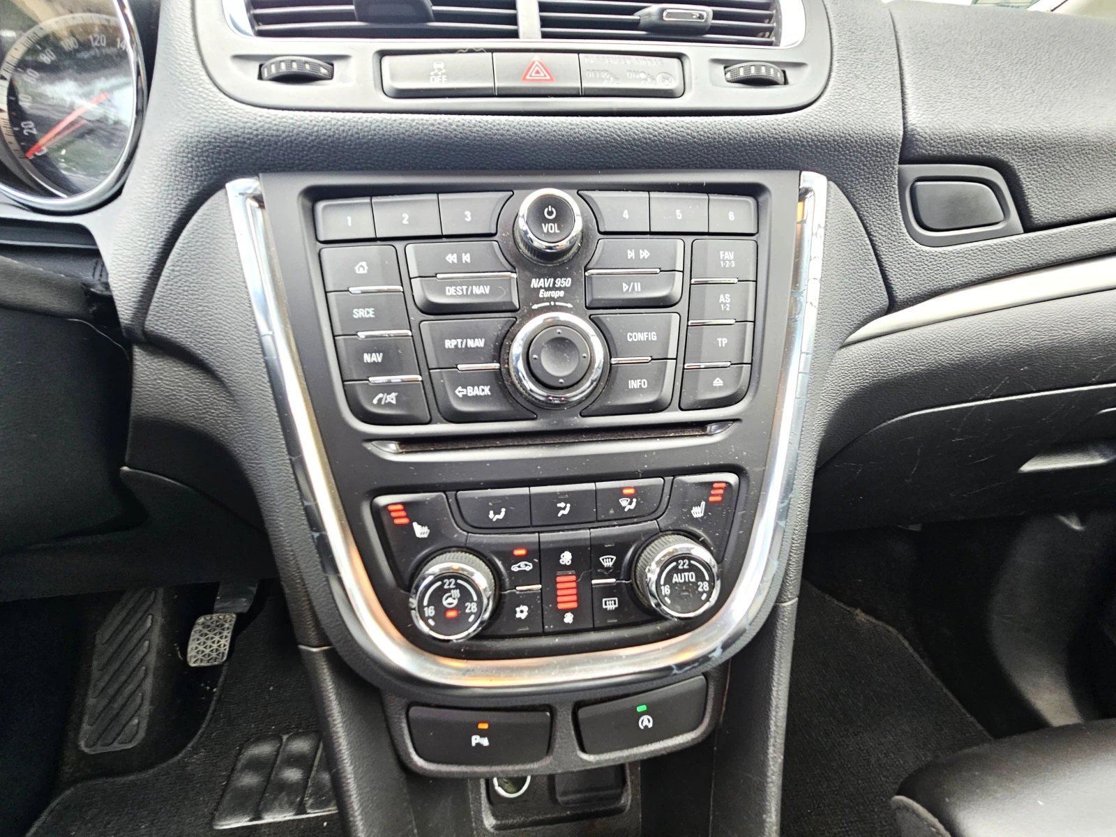 Opel Mokka 1.7 CDTI-Пълен, снимка 15 - Автомобили и джипове - 56033629