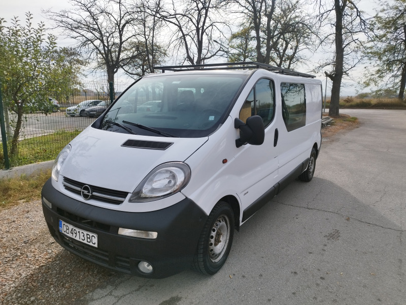 Opel Vivaro, снимка 12 - Бусове и автобуси - 45175397