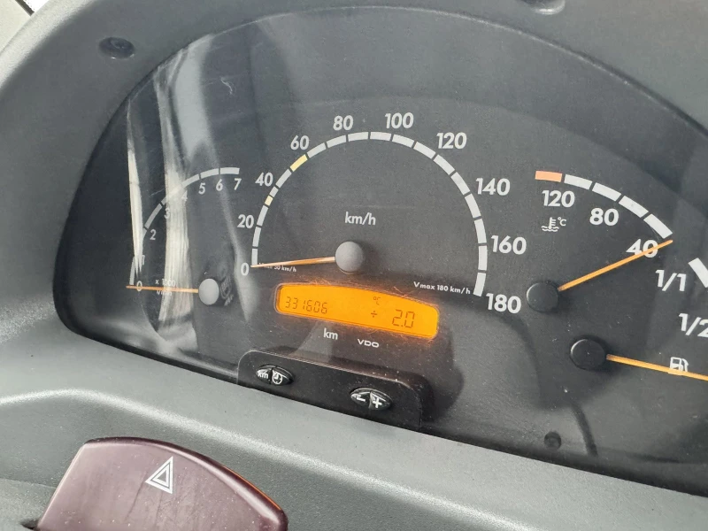 Mercedes-Benz Sprinter 313 Климатик/Ел. Стъкла 208cdi, снимка 15 - Бусове и автобуси - 53512417