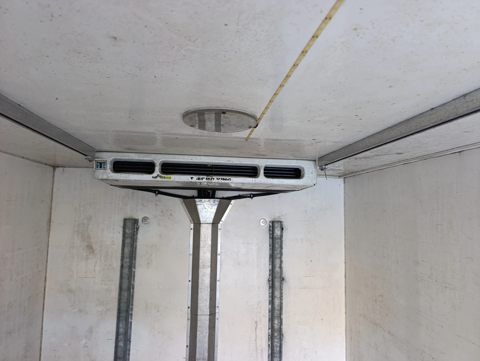 Mercedes-Benz Sprinter 311 Специален, Хладилен, снимка 7 - Бусове и автобуси - 54222129