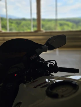 Обява за продажба на Honda Cbr 1000 ABS ~16 100 лв. - изображение 8