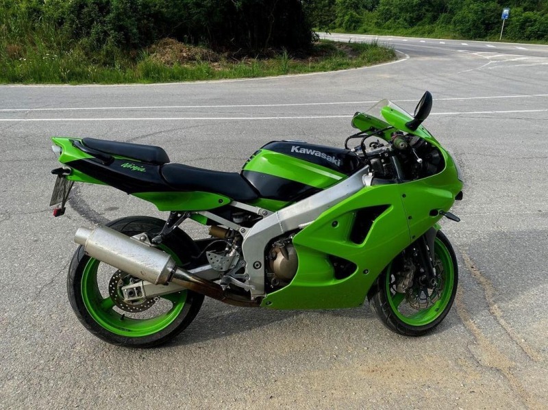 Kawasaki Ninja Zxr 600, снимка 4 - Мотоциклети и мототехника - 46316543