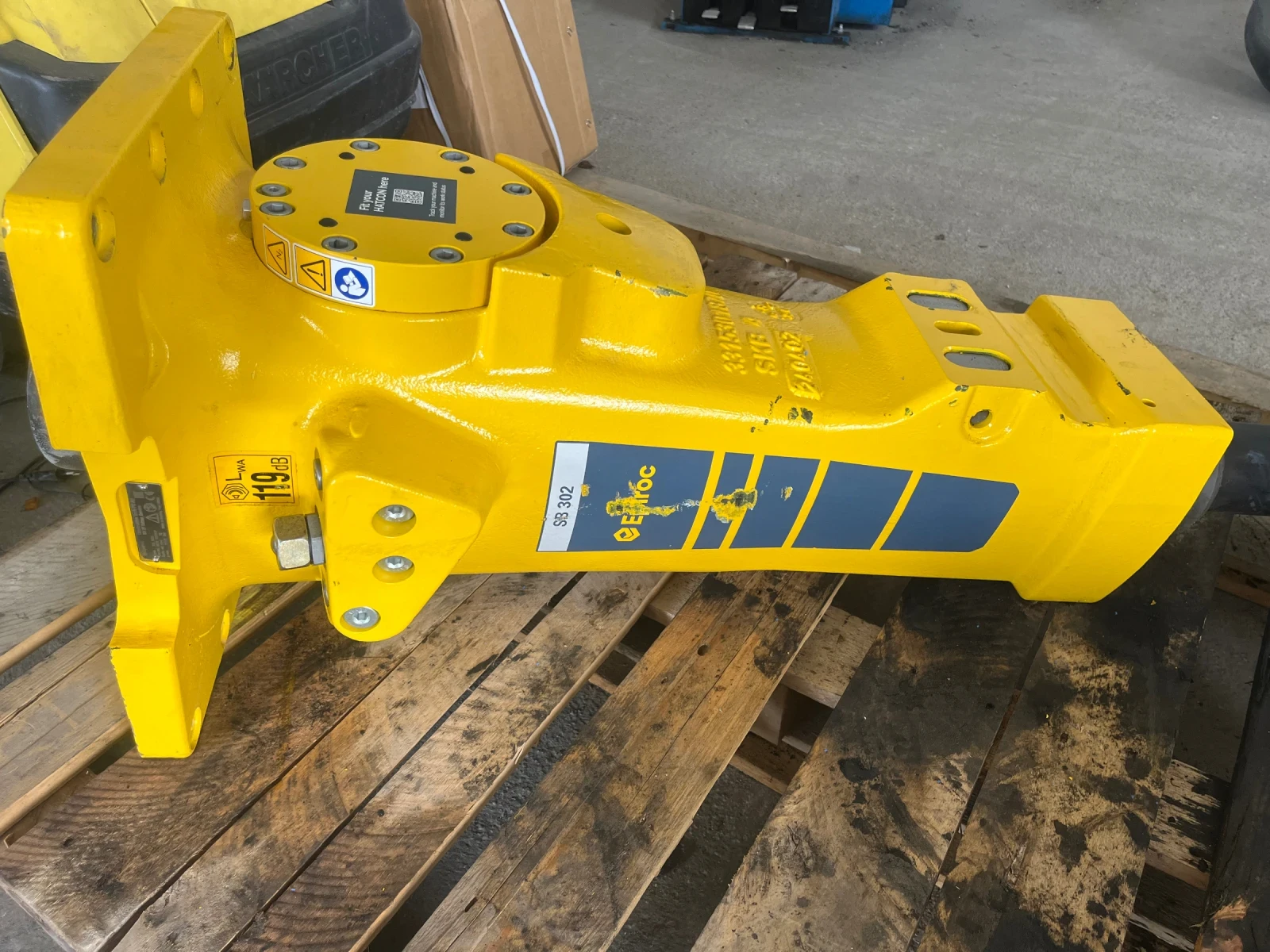     Atlas Copco SB302 | Mobile.bg   1