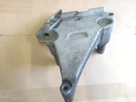 Лапа мотор Ауди А3 2.0тди куатро 