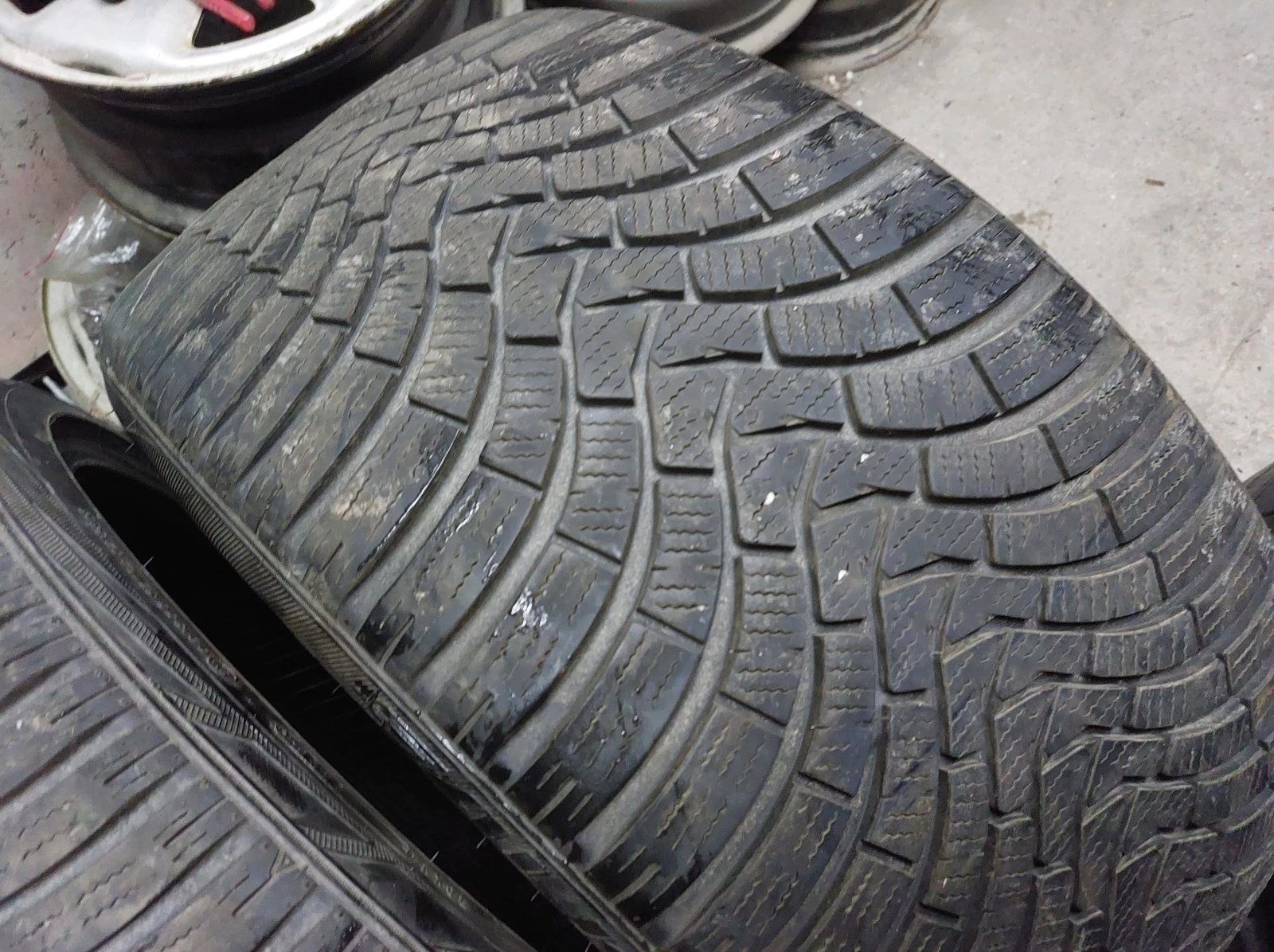 ���� 295/35R21 | Mobile.bg � ����������� 4